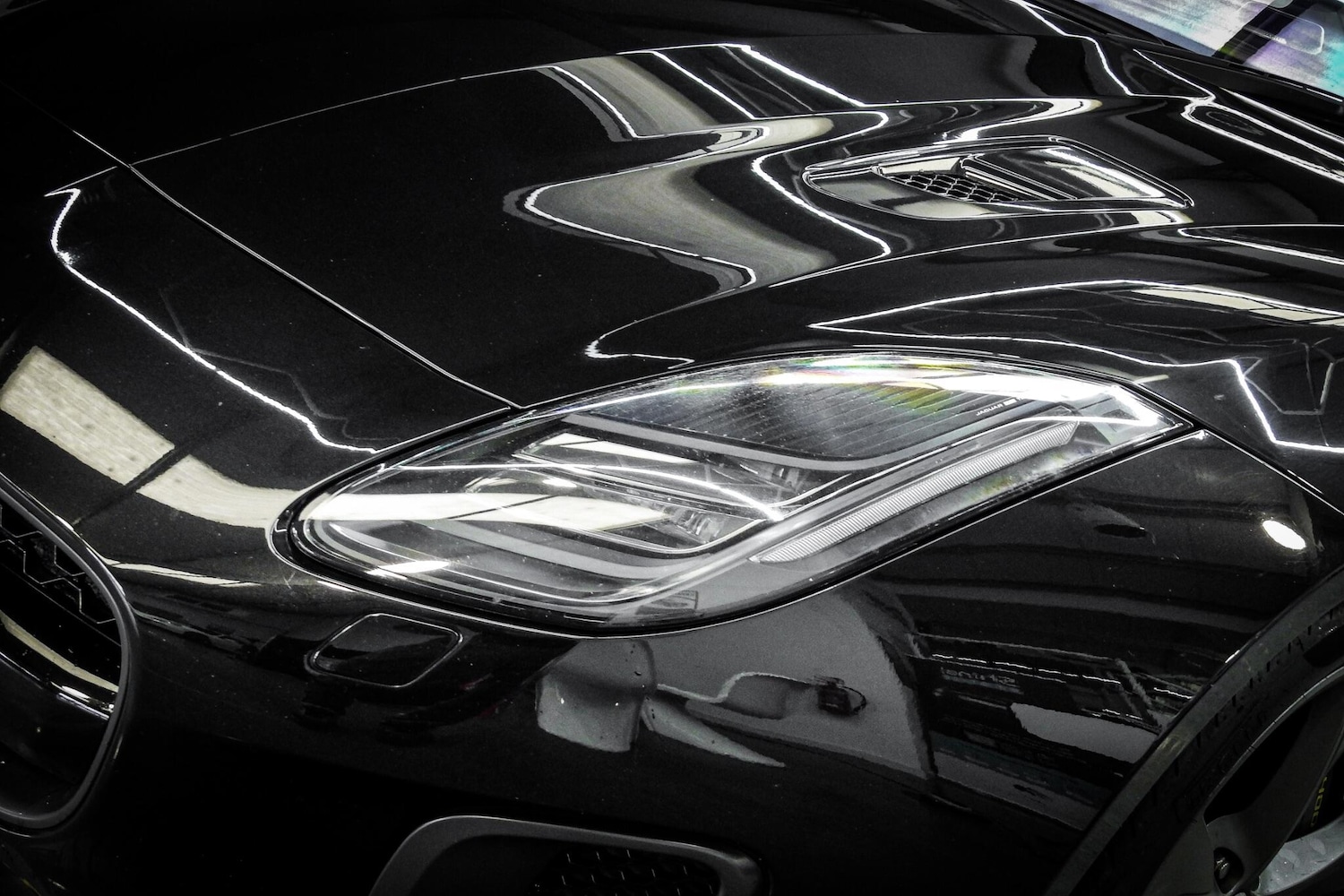 Used Jaguar F-Type 2017 for sale - 76660442: Photo 18