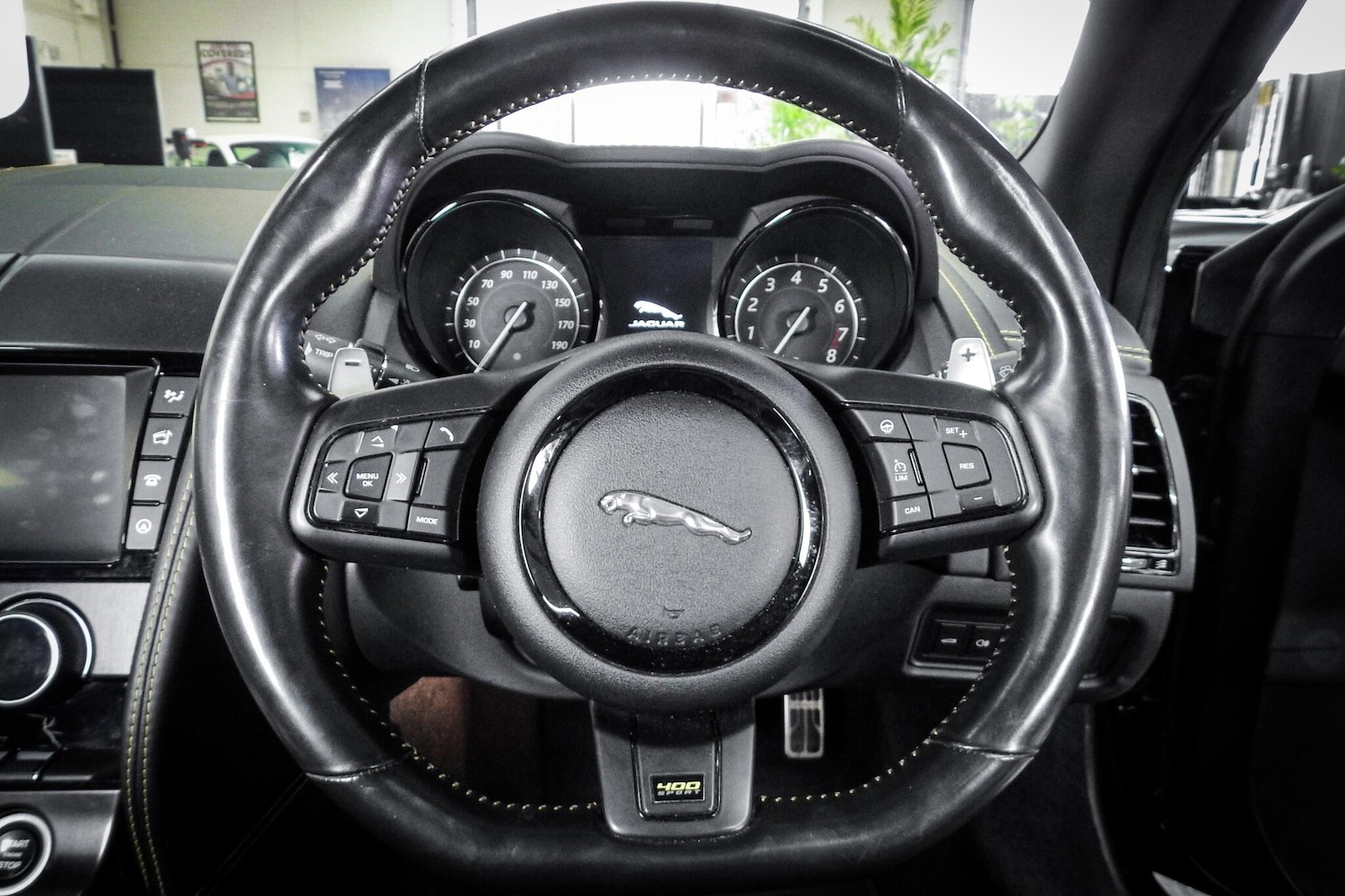 Used Jaguar F-Type 2017 for sale - 76660442: Photo 20