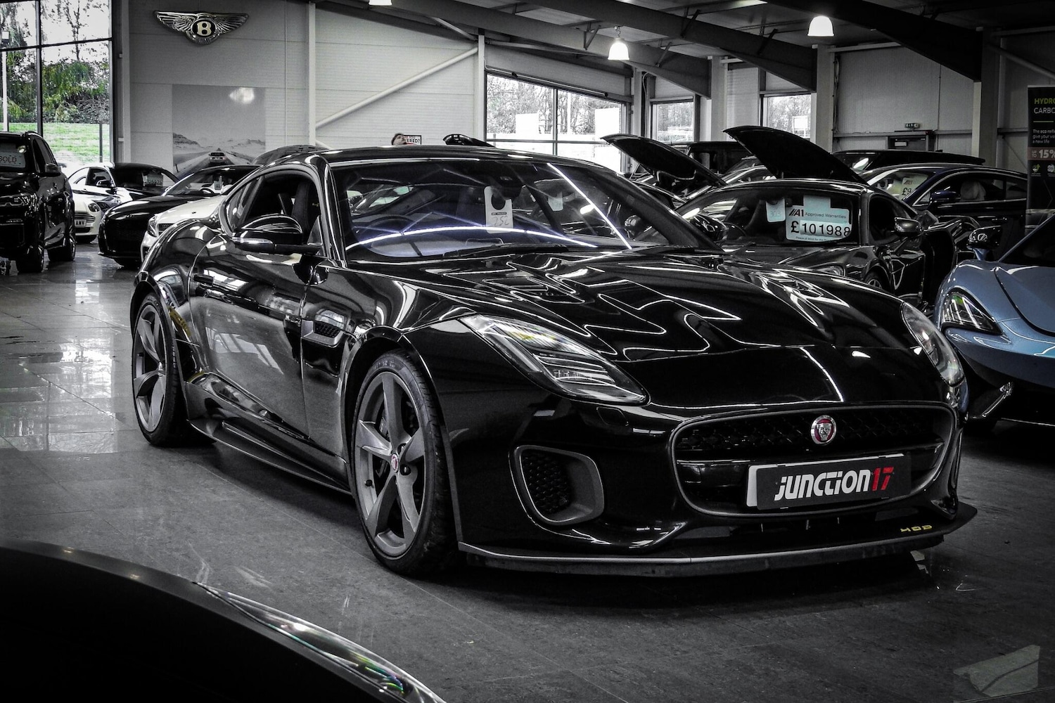 Used Jaguar F-Type 2017 for sale - 76660442: Photo 5