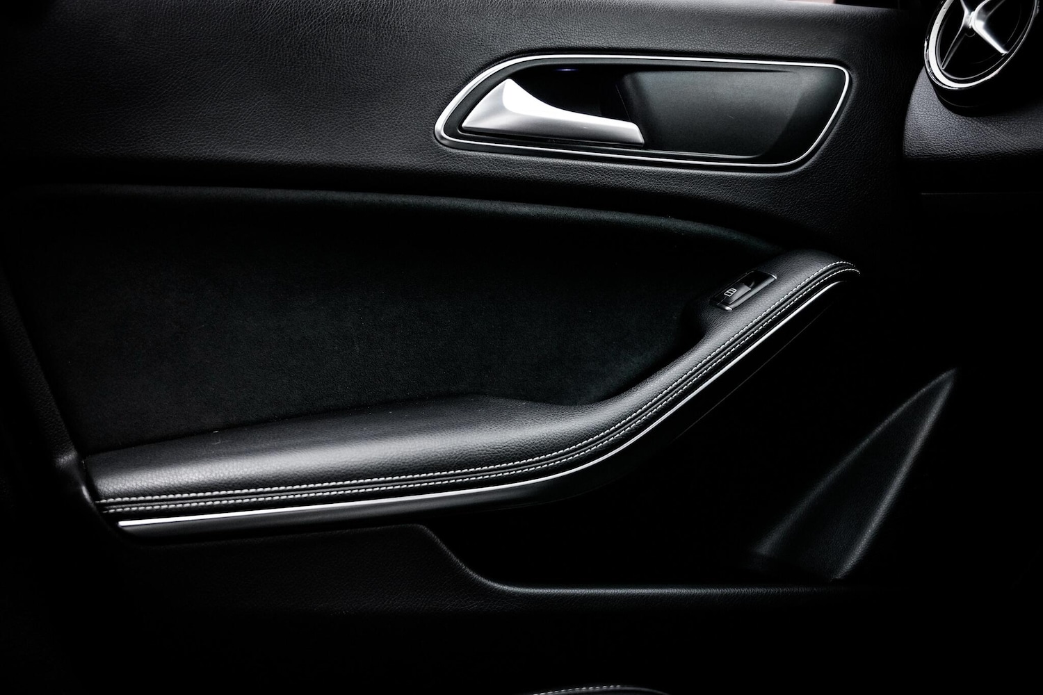 Used Mercedes-Benz A-Class 2018 for sale - 77377591: Photo 45