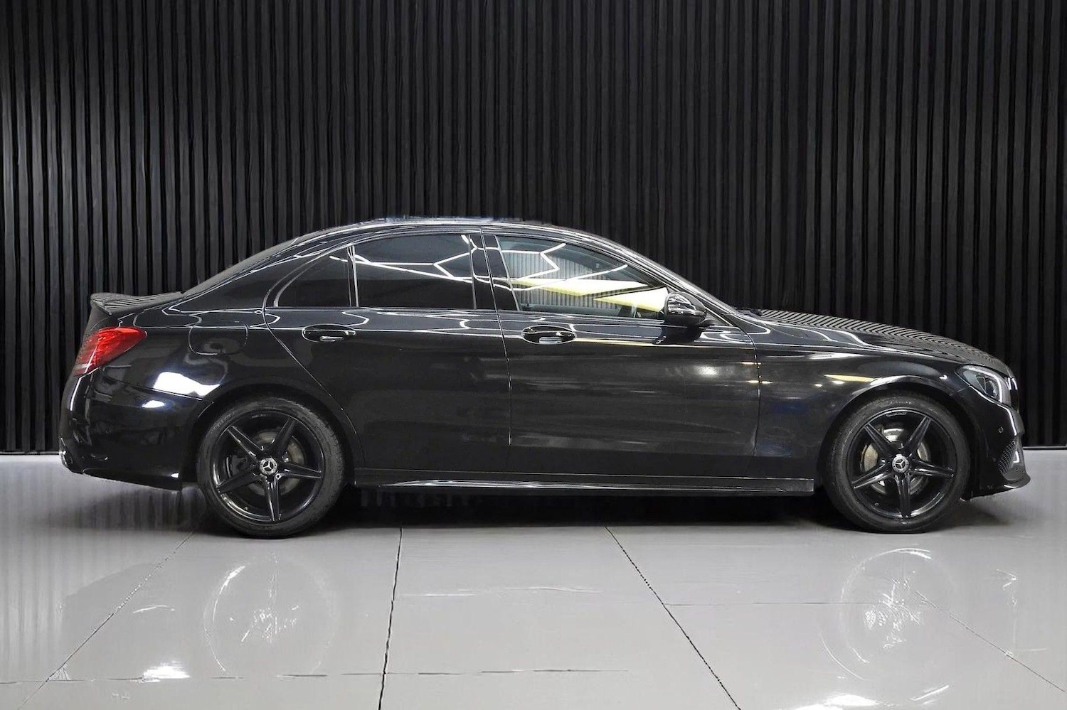 Used Mercedes-Benz C Class 2017 for sale - 76660521: Photo 6