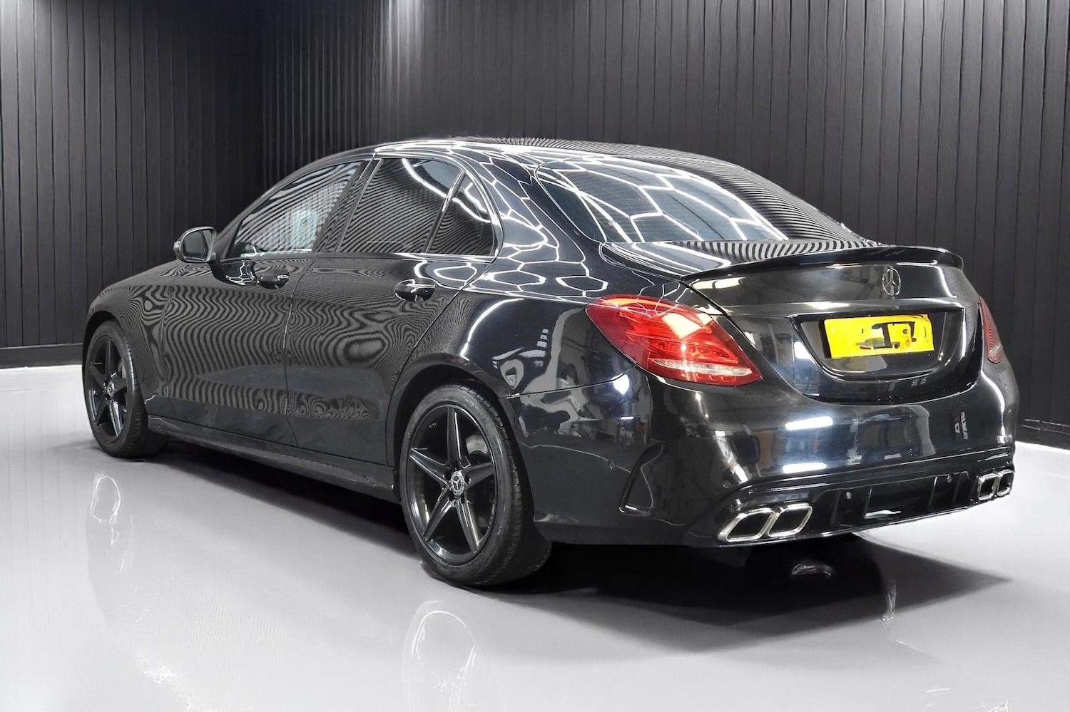 Used Mercedes-Benz C Class 2017 for sale - 76660521: Photo 8