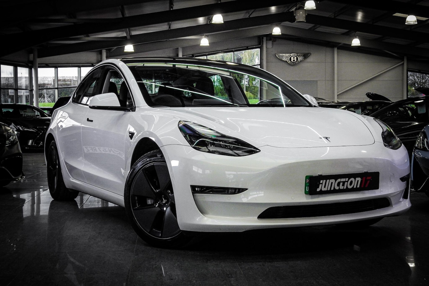 Used Tesla Model 3 2021 for sale - 76657602: Photo 1