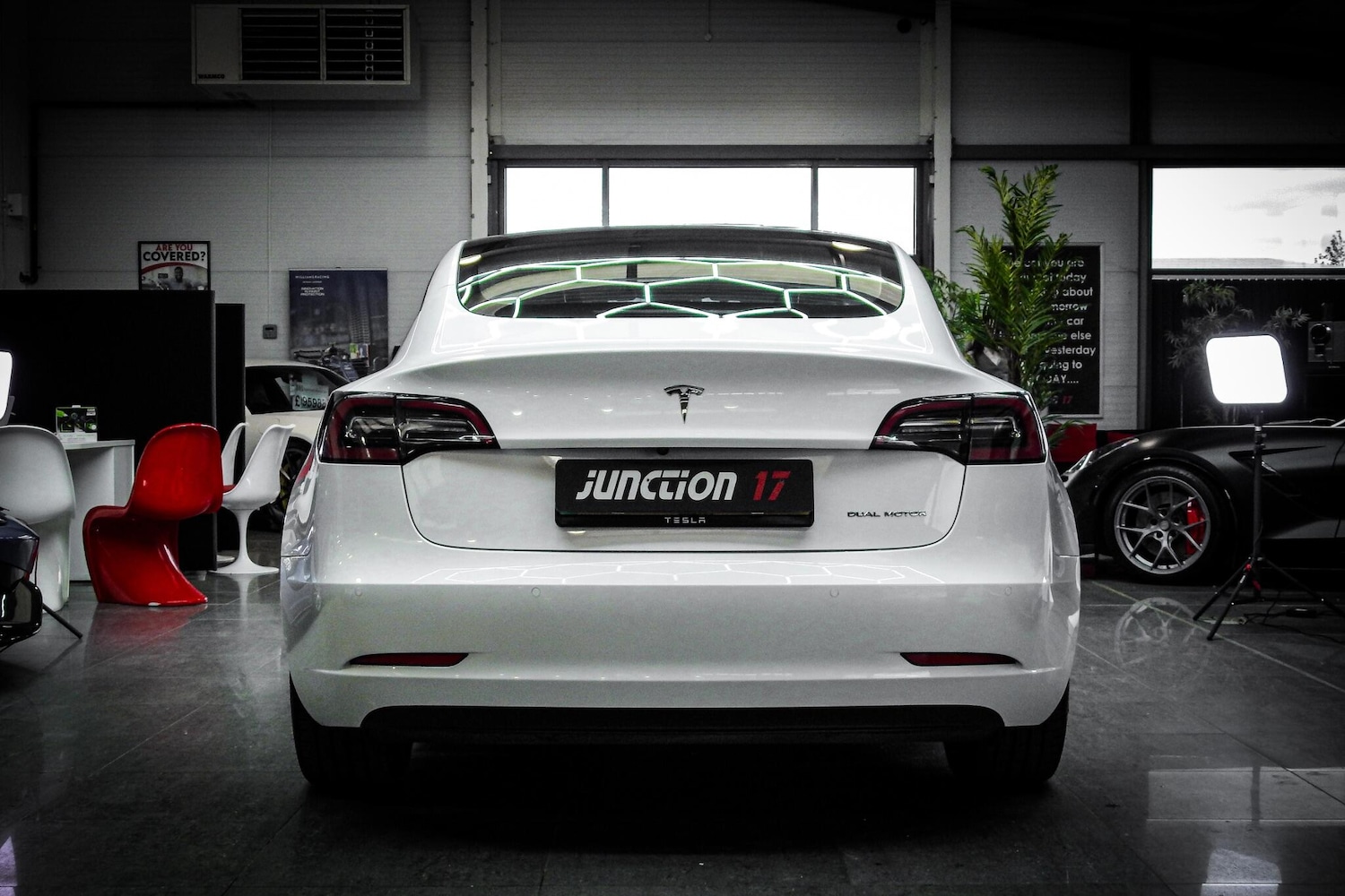 Used Tesla Model 3 2021 for sale - 76657602: Photo 11