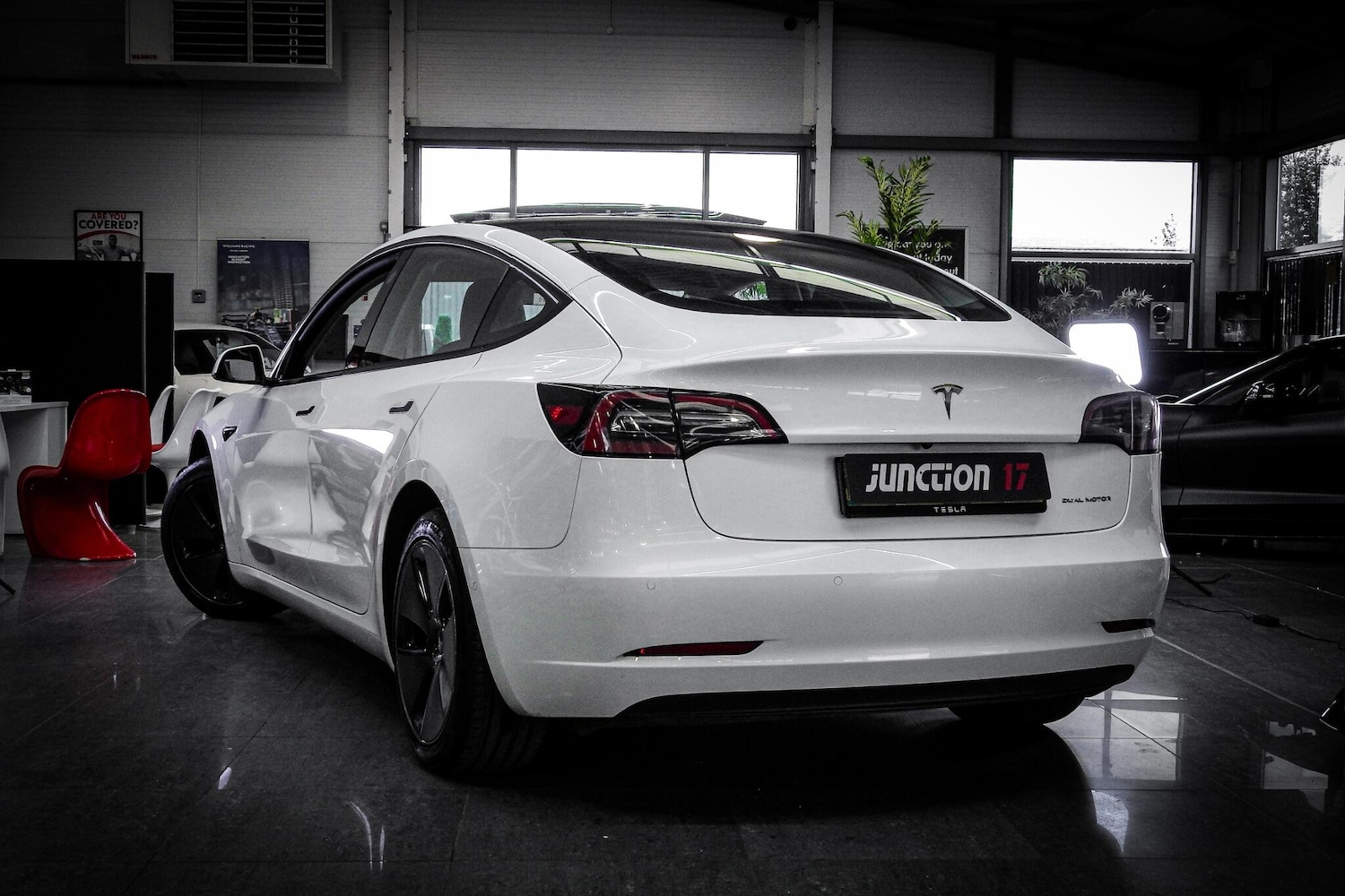 Used Tesla Model 3 2021 for sale - 76657602: Photo 4