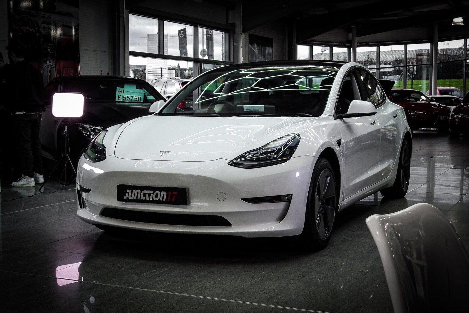 Used Tesla Model 3 2021 for sale - 76657602: Photo 8