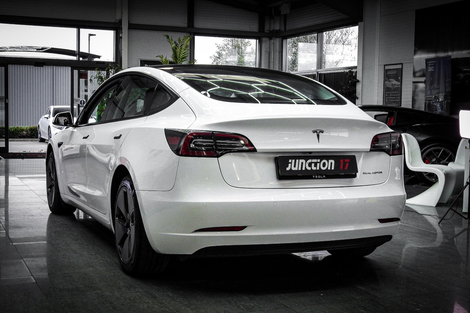 Used Tesla Model 3 2021 for sale - 76657602: Photo 9