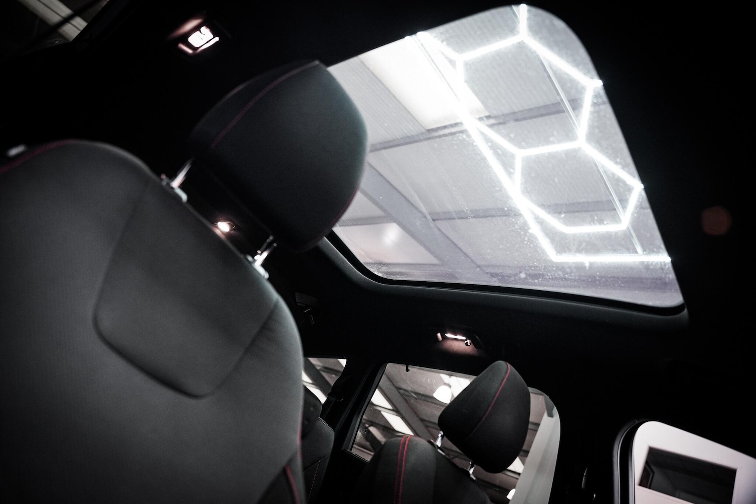 Used Ford S-Max 2019 for sale - 76823486: Photo 3