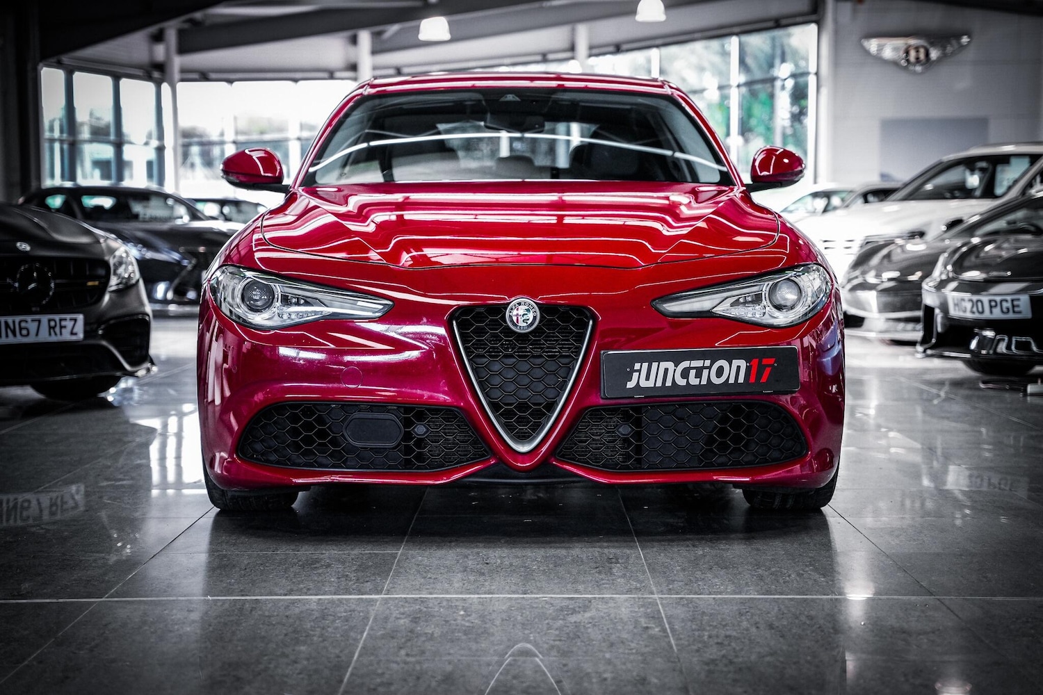 Used Alfa Romeo Giulia 2018 for sale - 76660501: Photo 12