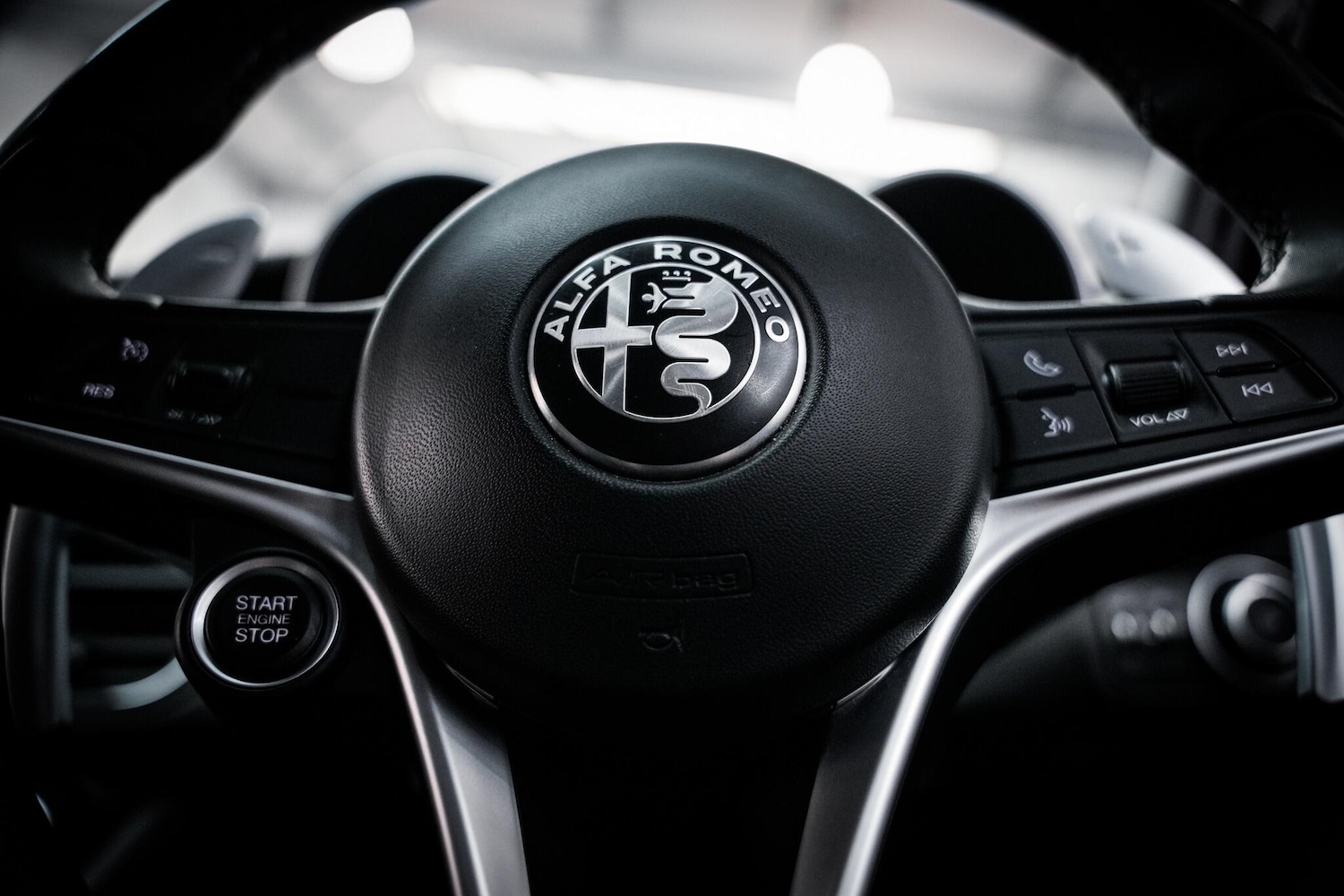 Used Alfa Romeo Giulia 2018 for sale - 76660501: Photo 41