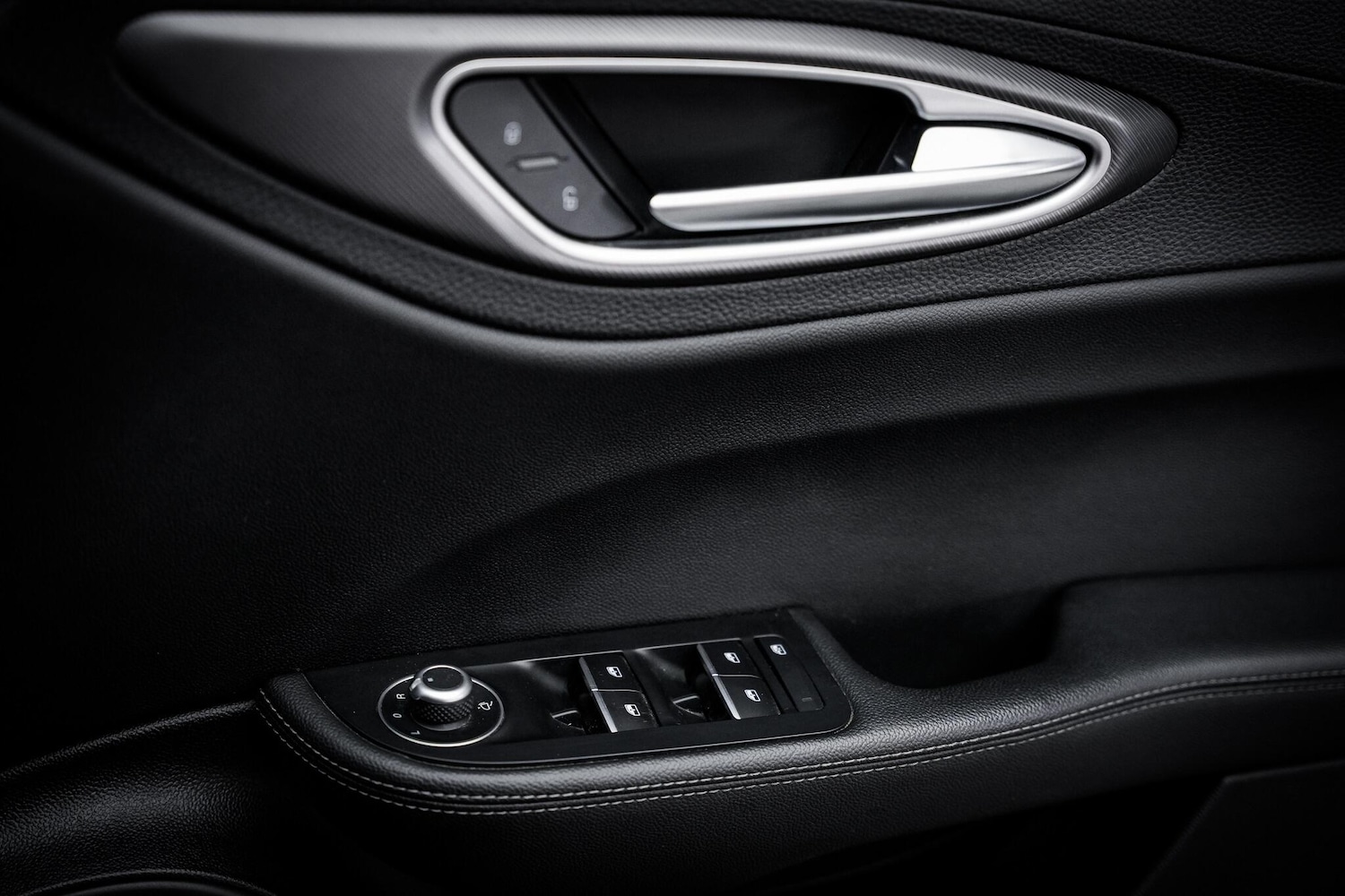 Used Alfa Romeo Giulia 2018 for sale - 76660501: Photo 50