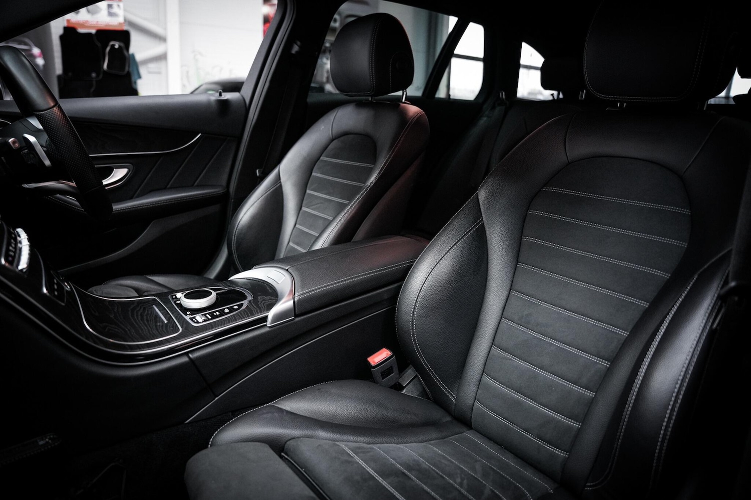 Used Mercedes-Benz C Class 2019 for sale - 76700650: Photo 23