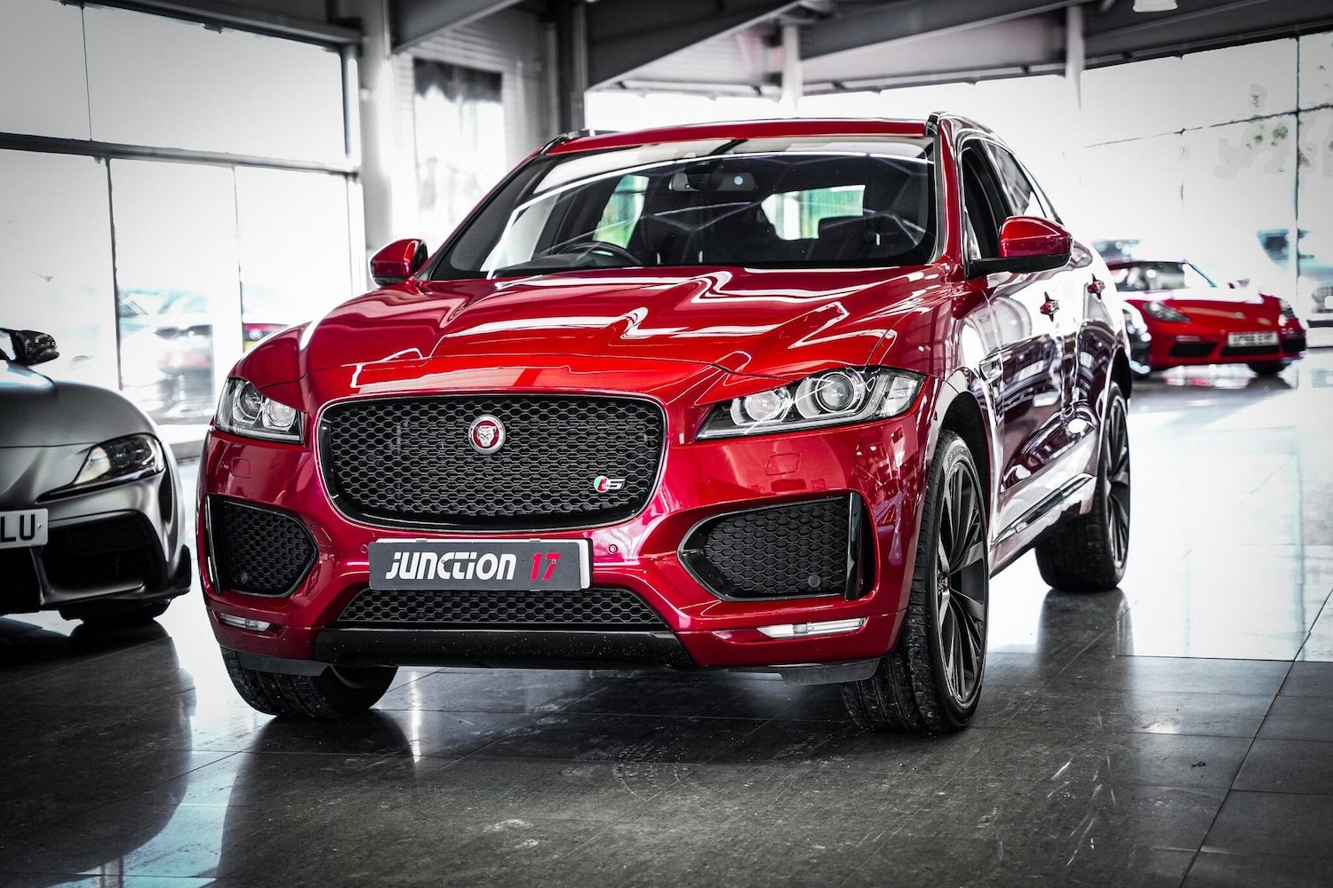 Used Jaguar F-Pace 2017 for sale - 77090792: Photo 12