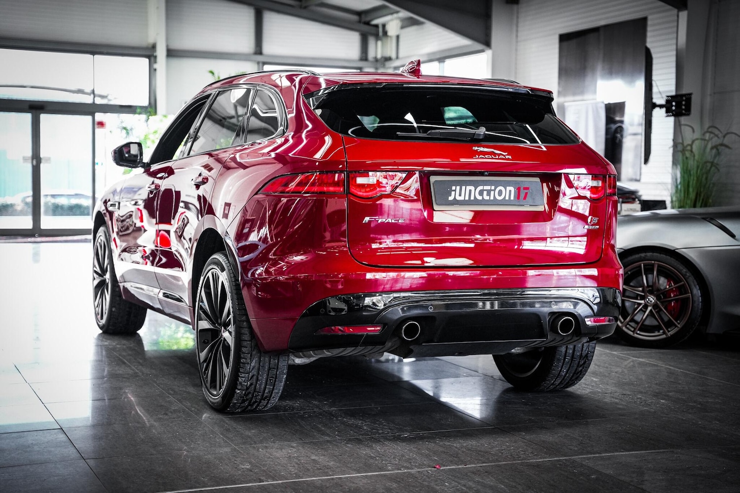 Used Jaguar F-Pace 2017 for sale - 77090792: Photo 13