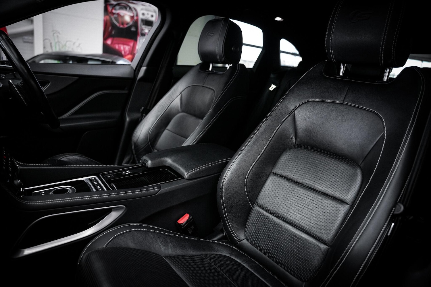 Used Jaguar F-Pace 2017 for sale - 77090792: Photo 23