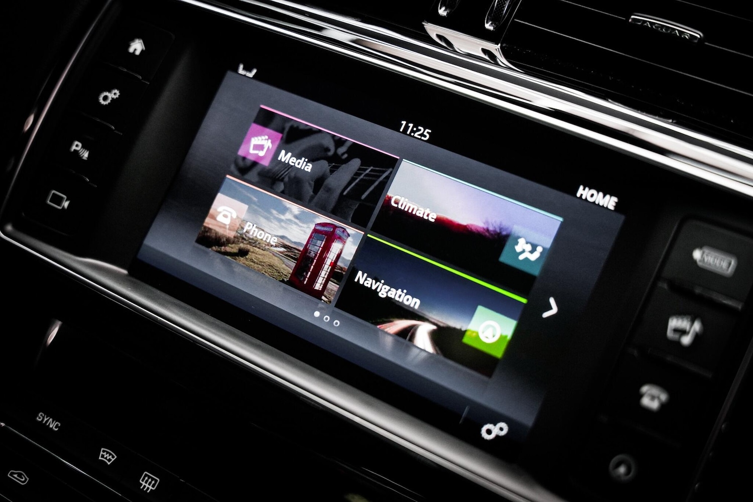 Used Jaguar F-Pace 2017 for sale - 77090792: Photo 42