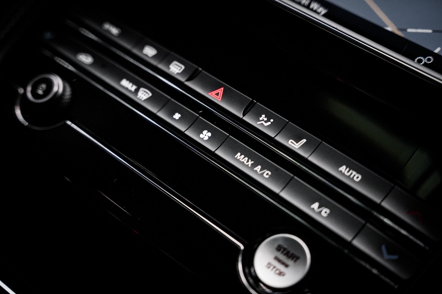 Used Jaguar F-Pace 2017 for sale - 77090792: Photo 46