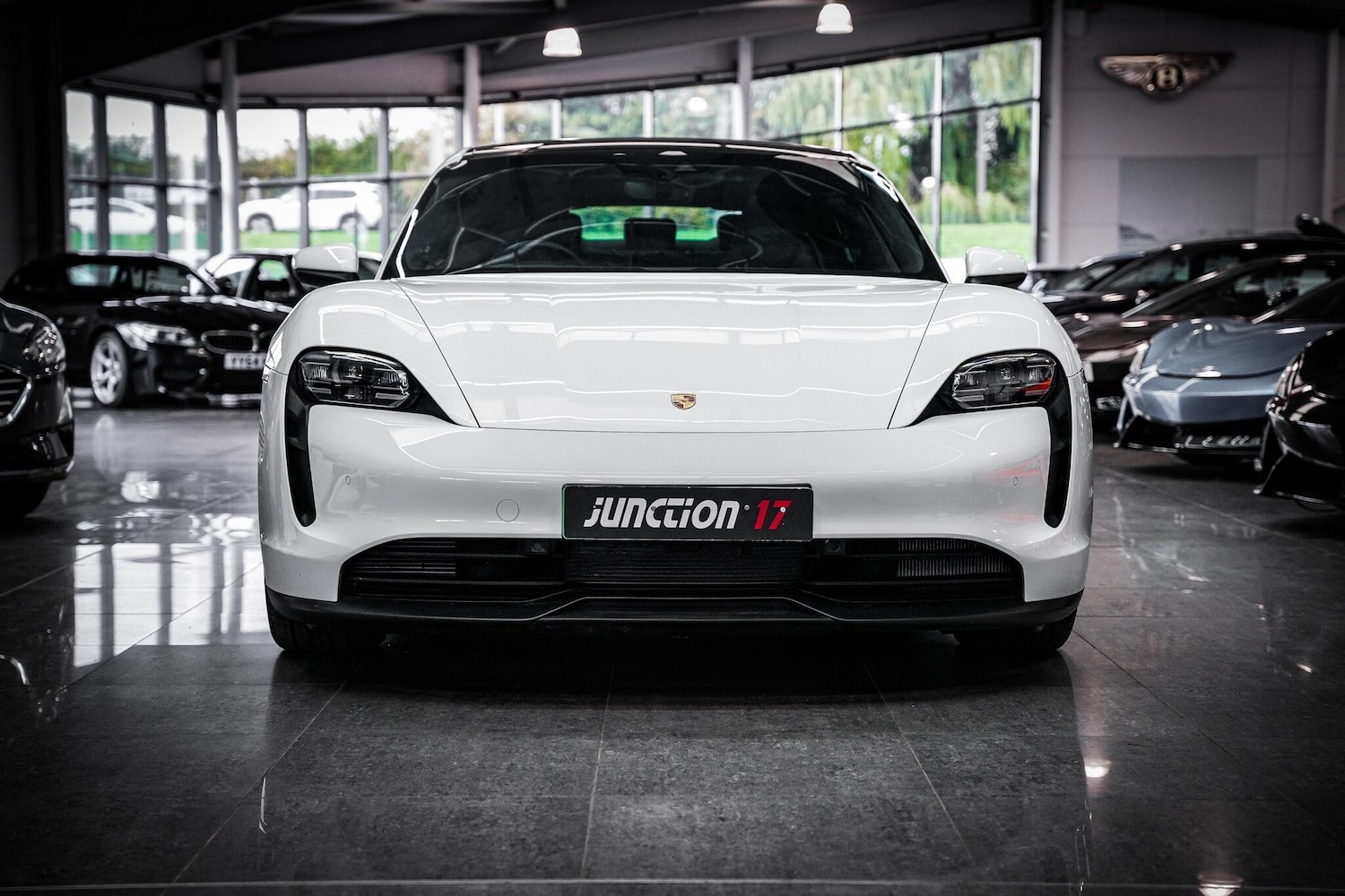 Used Porsche Taycan 2021 for sale - 76657901: Photo 13