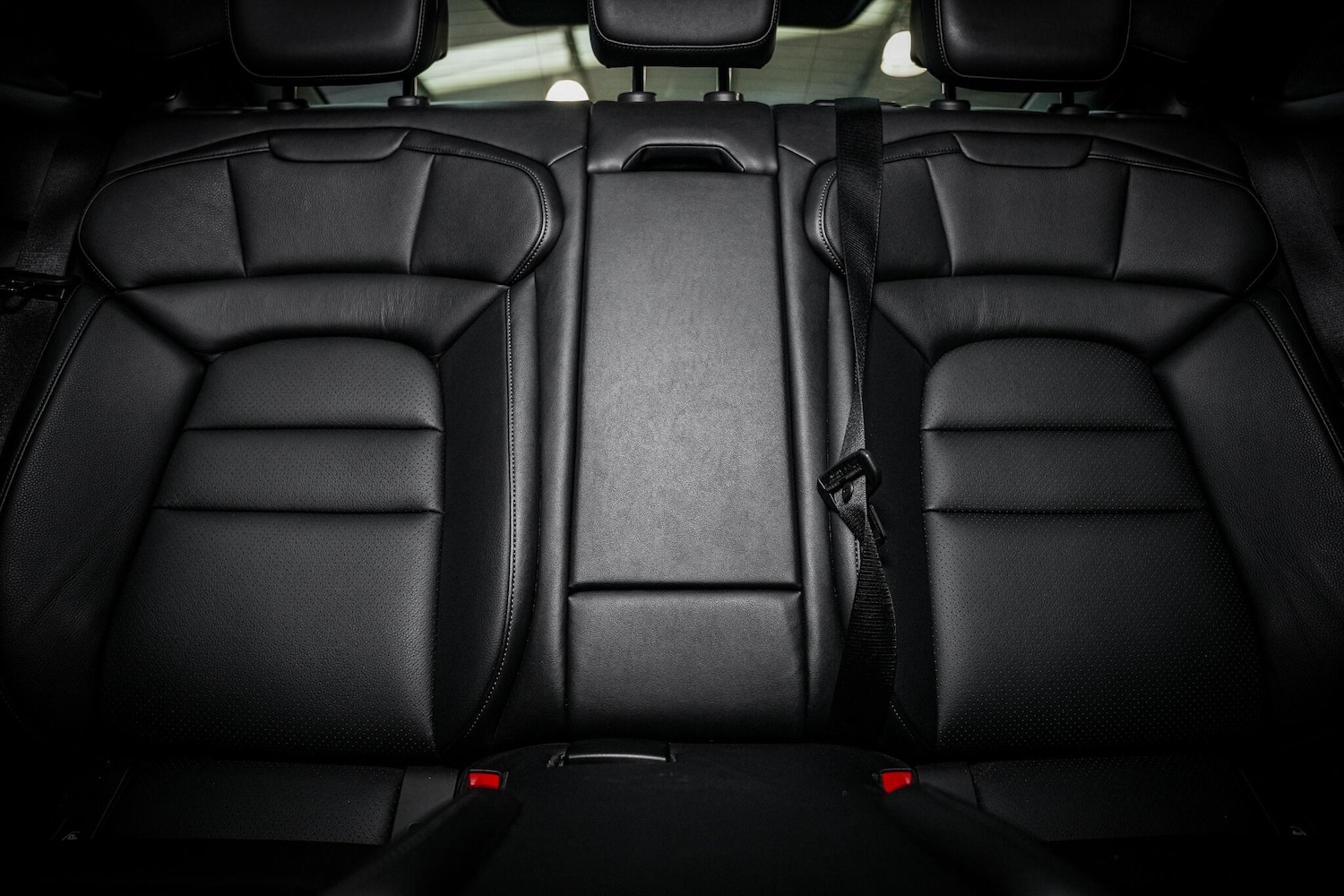 Used Porsche Taycan 2021 for sale - 76657901: Photo 26