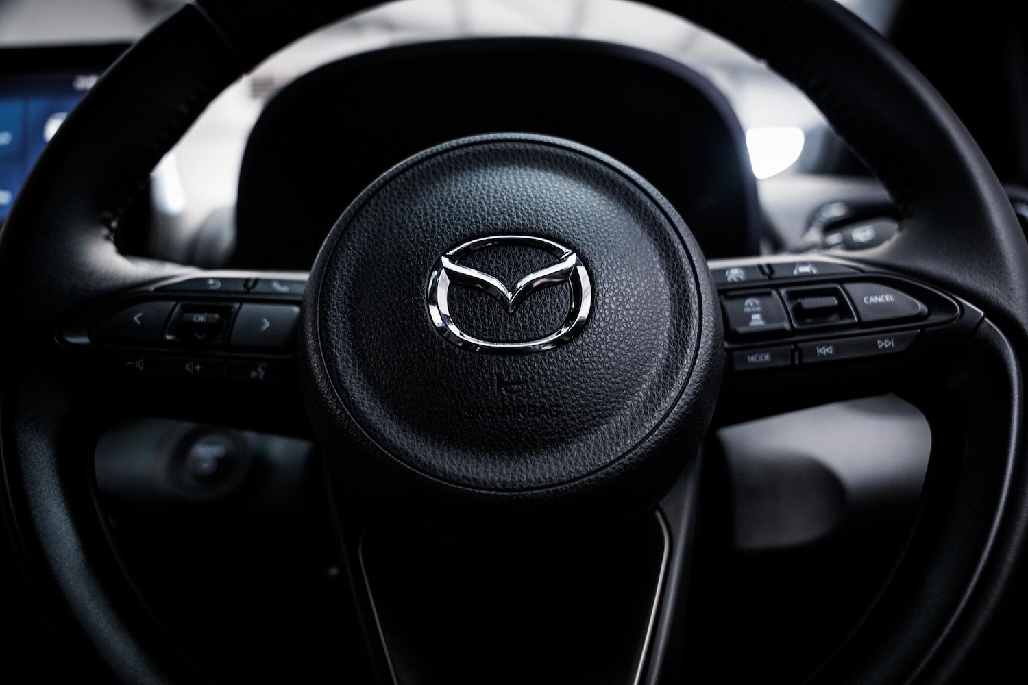 Used Mazda Mazda2 HYBRID 2025 for sale - 76660451: Photo 41