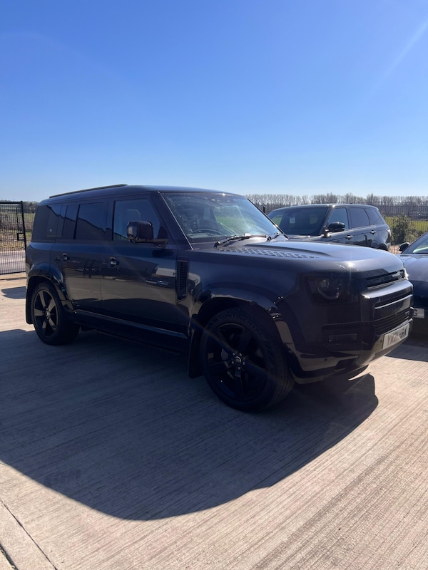 2021 LAND ROVER DEFENDER