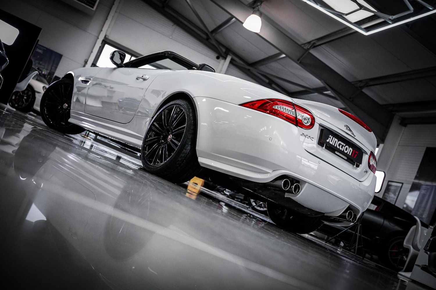 Used Jaguar XK 2012 for sale - 76660449: Photo 10