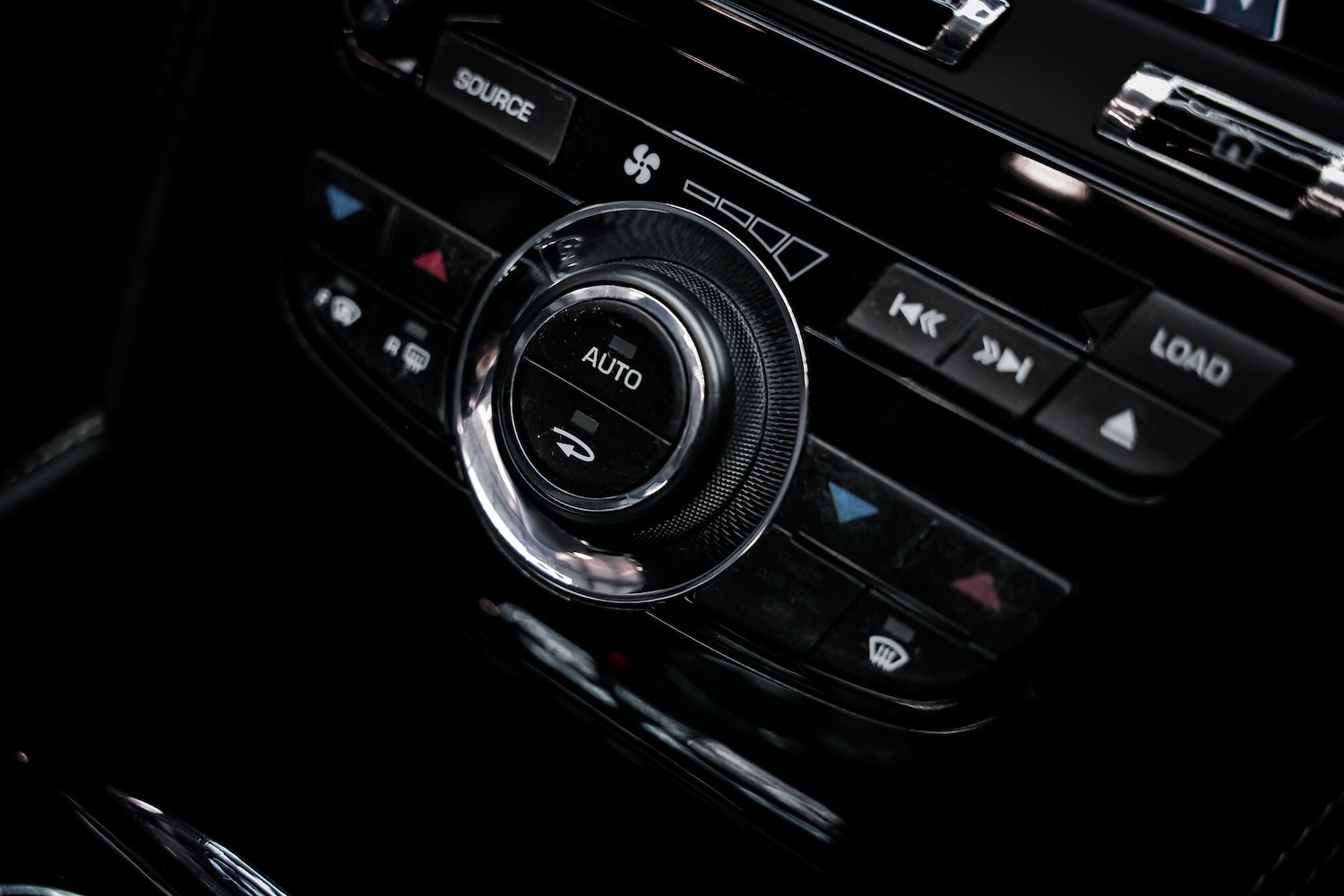 Used Jaguar XK 2012 for sale - 76660449: Photo 44