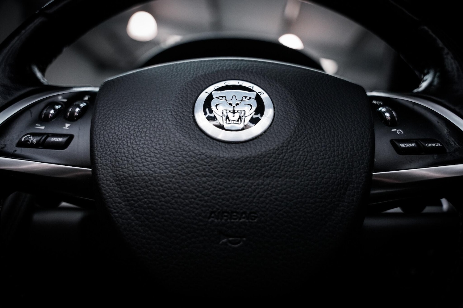 Used Jaguar XK 2012 for sale - 76660449: Photo 45