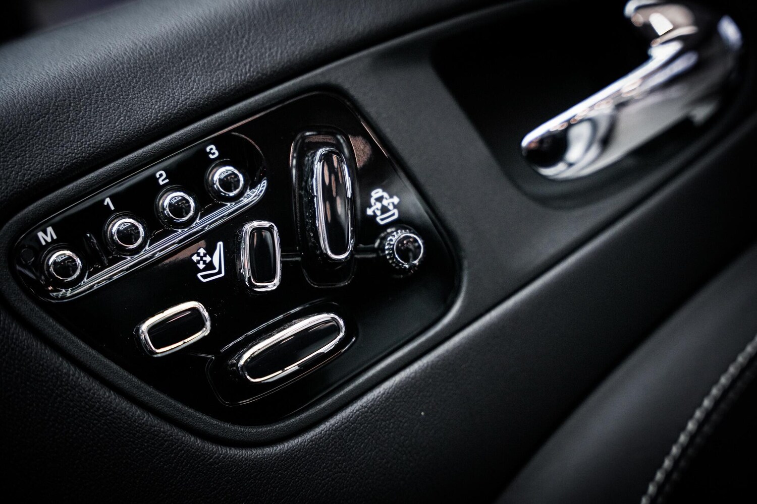 Used Jaguar XK 2012 for sale - 76660449: Photo 50