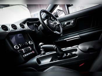 Used Ford Mustang 2022 for sale - 76728333: Photo