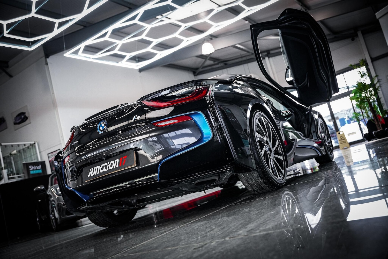 Used BMW i8 2016 for sale - 76727131: Photo 52