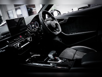 Used Audi A4 2019 for sale - 76660432: Photo