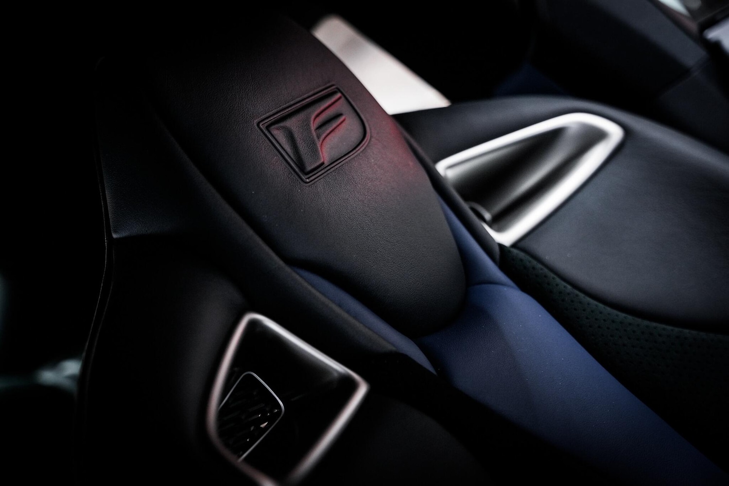 Used Lexus RC 2022 for sale - 76660534: Photo 8