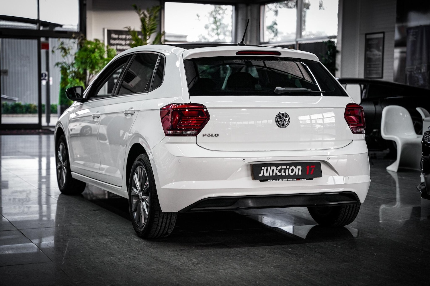 Used Volkswagen Polo 2018 for sale - 76689737: Photo 12