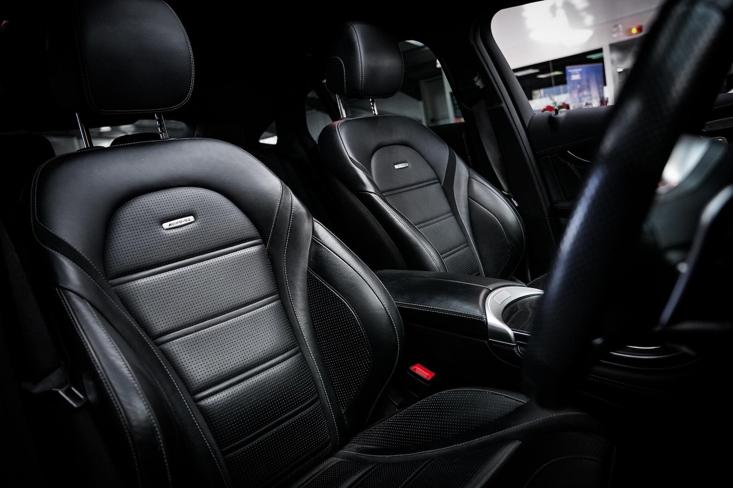 Used Mercedes-Benz GLC 2019 for sale - 76689176: Photo 17