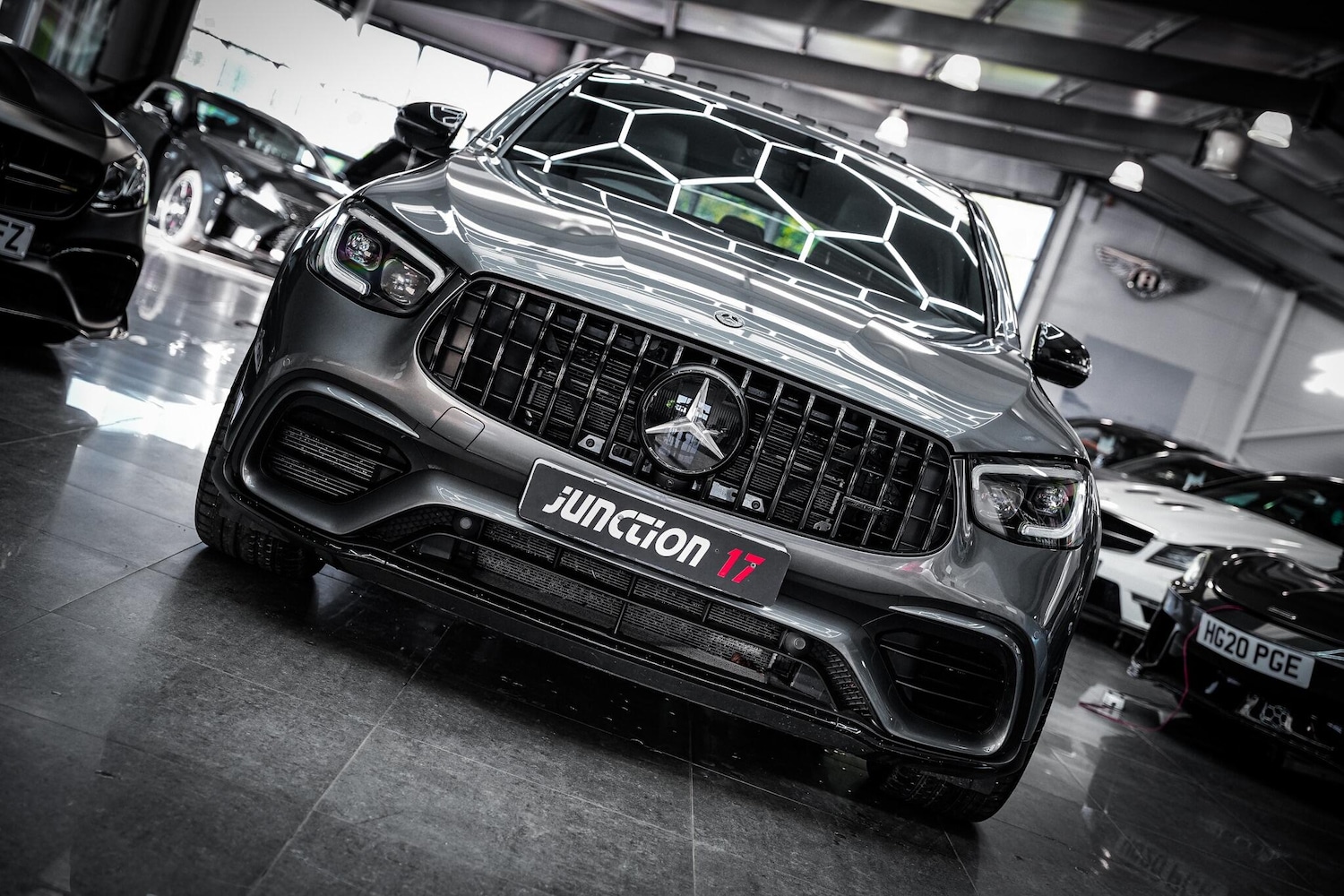 Used Mercedes-Benz GLC 2019 for sale - 76689176: Photo 4