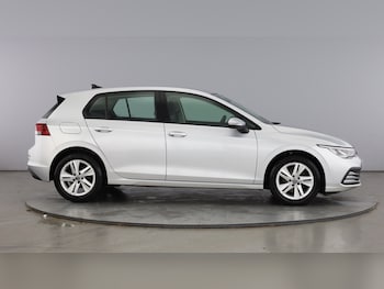 Used Volkswagen Golf 2021 for sale - 77676464: Photo