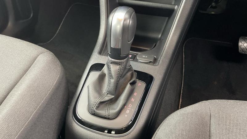 Used Volkswagen up! 2022 for sale - 77391810: Photo 30