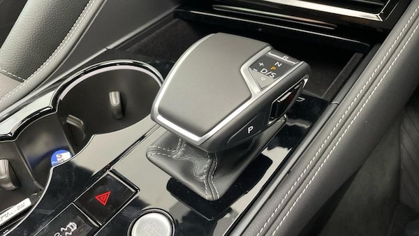 Used Volkswagen Touareg 2025 for sale - 75604535: Photo 12