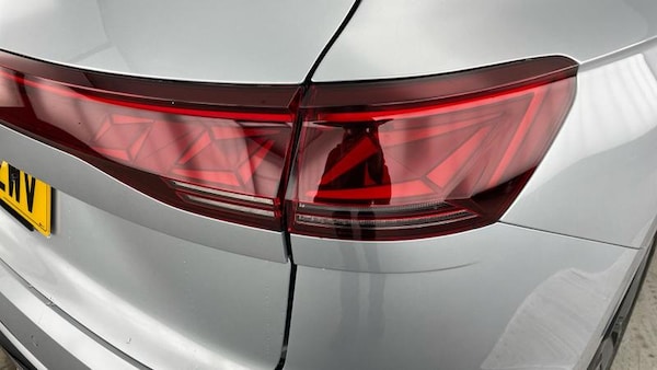 Used Volkswagen Touareg 2025 for sale - 75604535: Photo 29