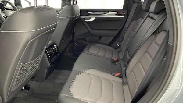 Used Volkswagen Touareg 2025 for sale - 75604535: Photo 36