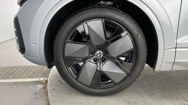 Used Volkswagen Touareg 2025 for sale - 75604535: Photo 37