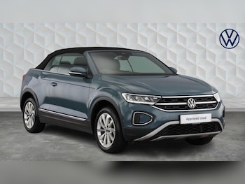 Used Volkswagen T-Roc 2022 for sale - 77161078: Photo