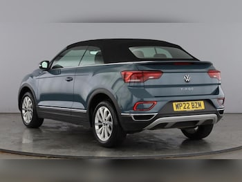 Used Volkswagen T-Roc 2022 for sale - 77161078: Photo