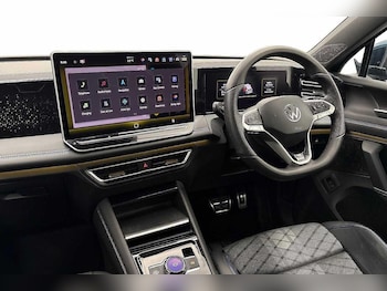 Used Volkswagen Tiguan 2025 for sale - 77890099: Photo