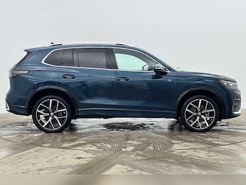 Used Volkswagen Tiguan 2025 for sale - 77890099: Photo