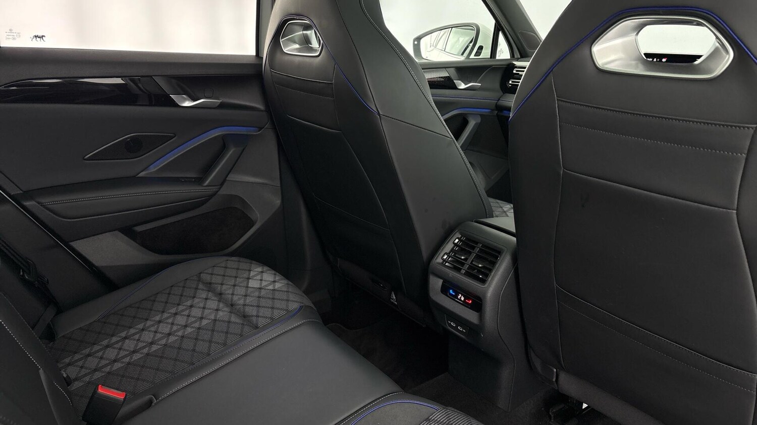 Used Volkswagen Tiguan 2025 for sale - 77872318: Photo 32