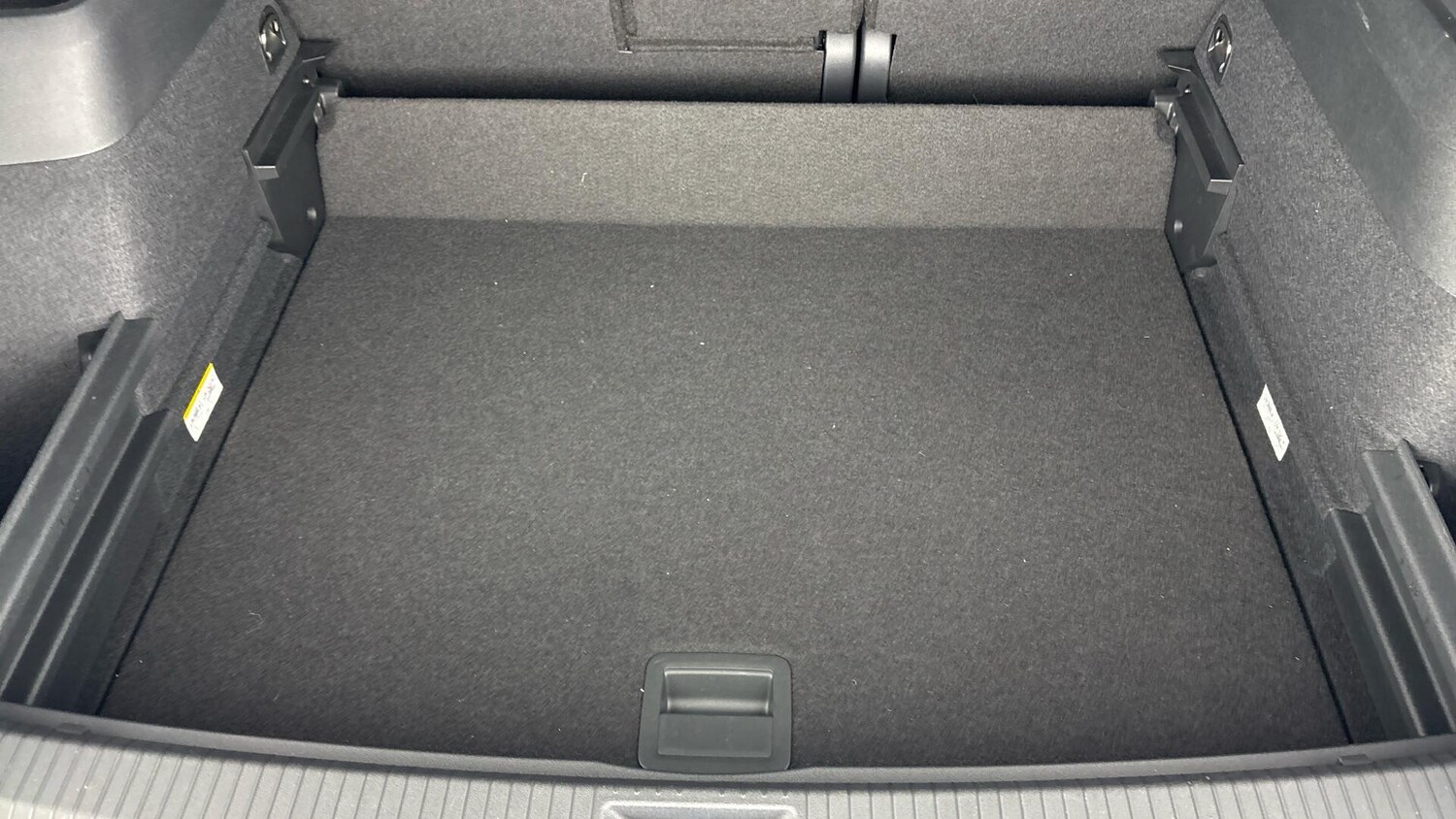 Used Volkswagen Tiguan 2025 for sale - 77872318: Photo 35