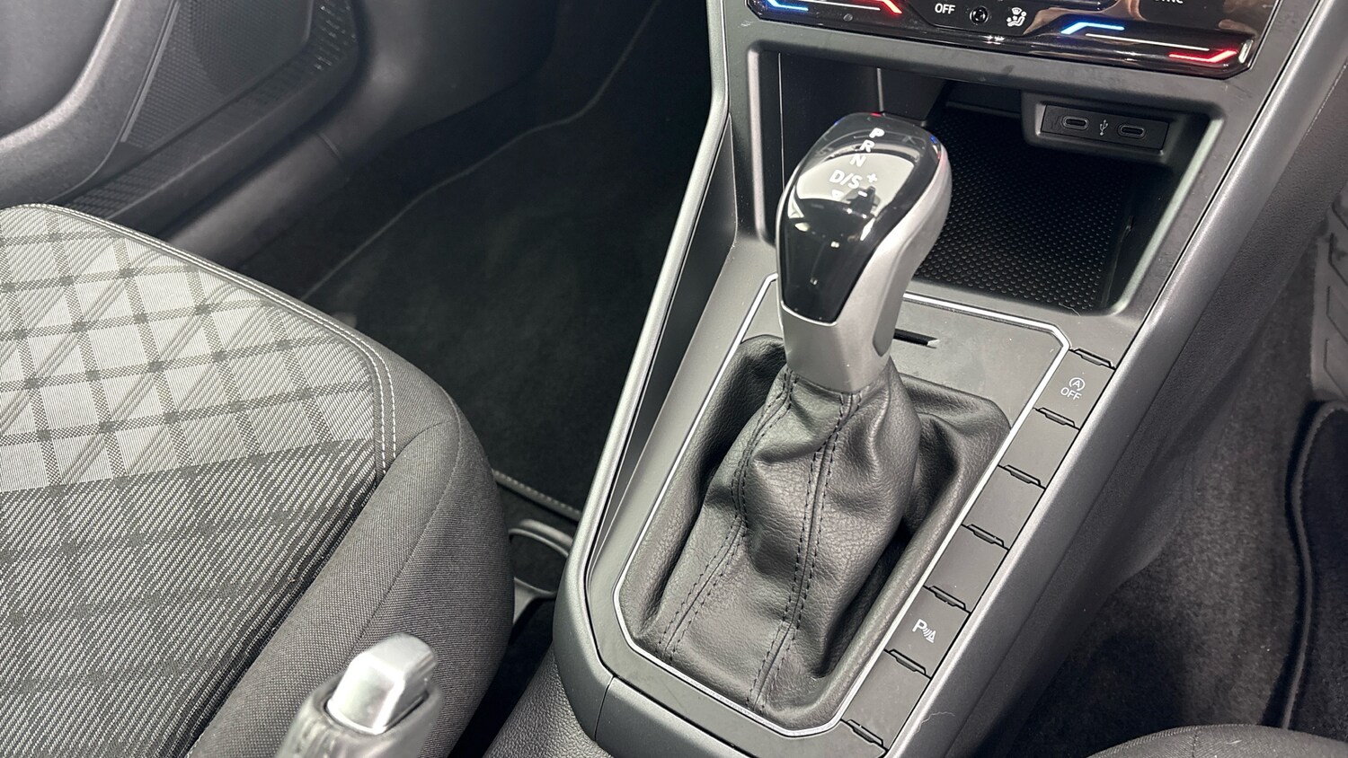 Used Volkswagen Polo 2023 for sale - 77676473: Photo 25