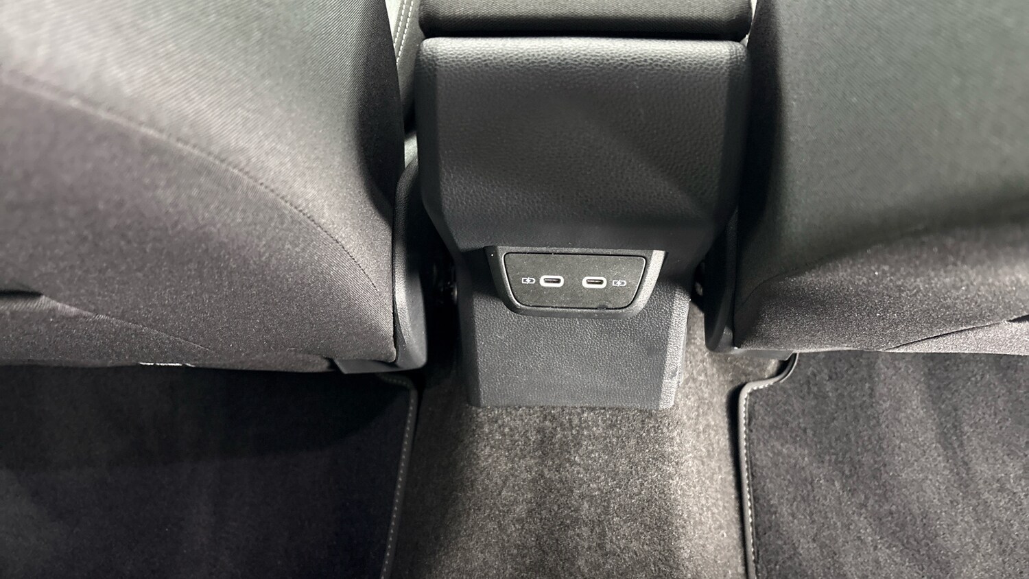 Used Volkswagen Polo 2023 for sale - 77676473: Photo 31